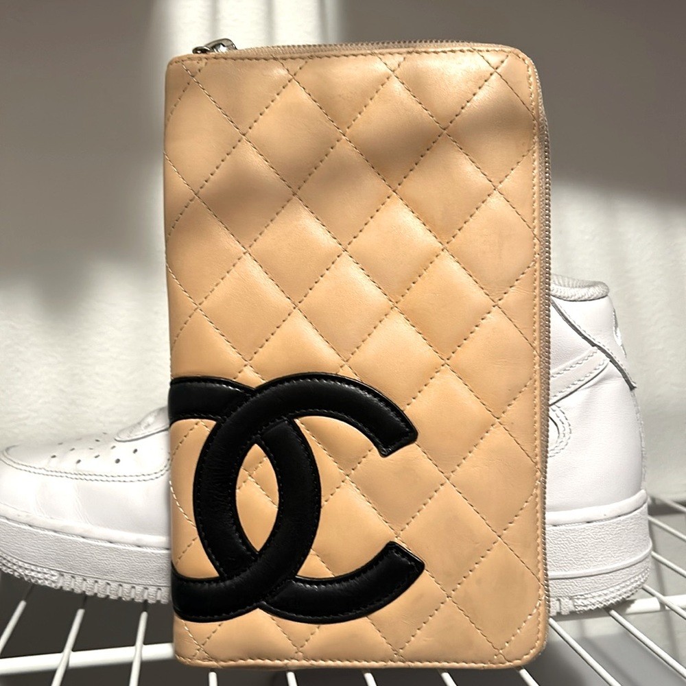 Chanel large wallet. Vintage